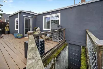 7518 SE Evergreen St, Portland, OR 97206 - Photo 41