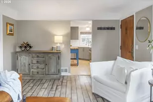 7518 SE Evergreen St, Portland, OR 97206 - Photo 9