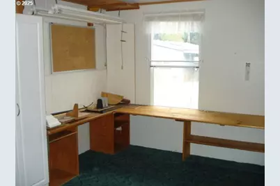 241 Twin Oaks Loop, Winston, OR 97496 - Photo 17