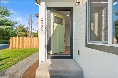 2505 N Winchell St, Portland, OR 97217 - Photo 3