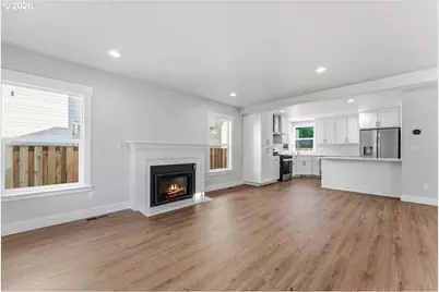 2505 N Winchell St, Portland, OR 97217 - Photo 5