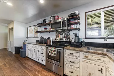 63696 Harriet Rd, Coos Bay, OR 97420 - Photo 7