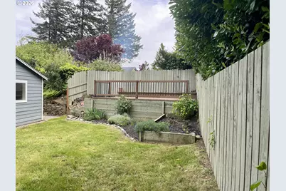 1545 Underwood Ave, Coos Bay, OR 97420 - Photo 37