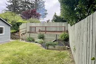 1545 Underwood Ave, Coos Bay, OR 97420 - Photo 37