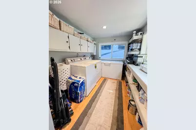 858 E Main St, John Day, OR 97845 - Photo 23