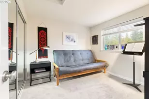 3926 Carman Dr, Lake Oswego, OR 97035 - Photo 15