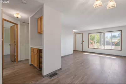 1180 Brockton Pl, Eugene, OR 97404 - Photo 13