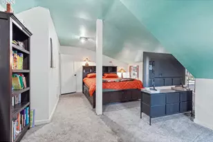 267 NW Woods Ln, Dallas, OR 97338 - Photo 21