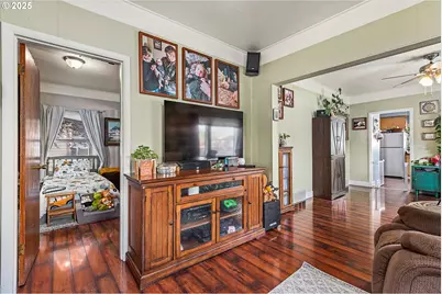 1410 Valley Ave, Baker City, OR 97814 - Photo 7