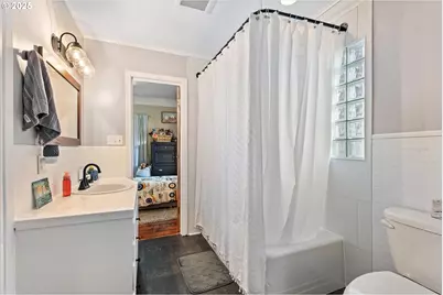 1410 Valley Ave, Baker City, OR 97814 - Photo 17