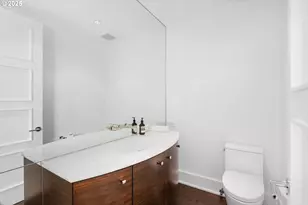 1001 NW Lovejoy St, Portland, OR 97209 - Photo 35