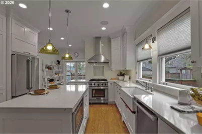 3445 NE Hassalo St, Portland, OR 97232 - Photo 19