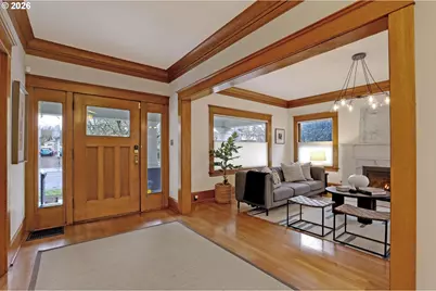 3445 NE Hassalo St, Portland, OR 97232 - Photo 5