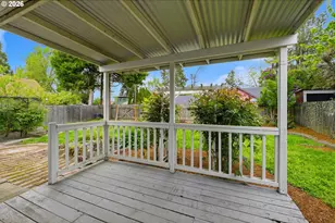 845 25th Pl, Springfield, OR 97477 - Photo 33
