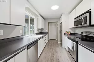 845 25th Pl, Springfield, OR 97477 - Photo 13