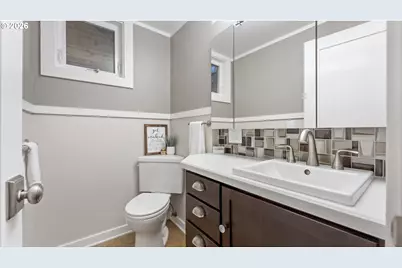 1320 Ingersoll St, Coos Bay, OR 97420 - Photo 25