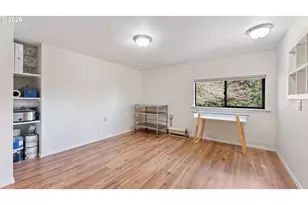 1320 Ingersoll St, Coos Bay, OR 97420 - Photo 37