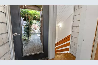 1320 Ingersoll St, Coos Bay, OR 97420 - Photo 33