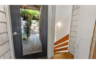 1320 Ingersoll St, Coos Bay, OR 97420 - Photo 33