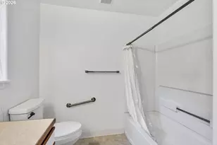 4614 W Powell Blvd, Gresham, OR 97030 - Photo 17