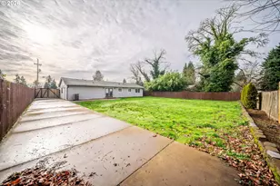 11900 NE 16th St, Vancouver, WA 98684 - Photo 23