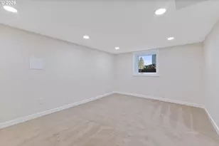 3102 NE Dekum St, Portland, OR 97211 - Photo 31