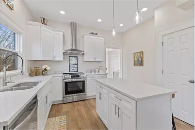 3102 NE Dekum St, Portland, OR 97211 - Photo 13