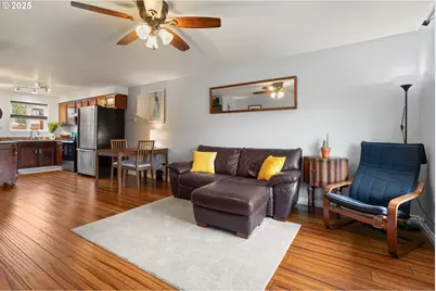 7300 NE 44th Way #L21, Vancouver, WA 98662 - Photo 3