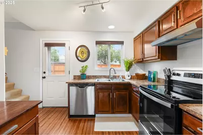 7300 NE 44th Way #L21, Vancouver, WA 98662 - Photo 11