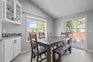 177 SW Mt Mazama St, McMinnville, OR 97128 - Photo 21