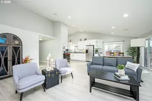 177 SW Mt Mazama St, McMinnville, OR 97128 - Photo 11