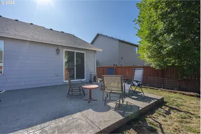 177 SW Mt Mazama St, McMinnville, OR 97128 - Photo 37