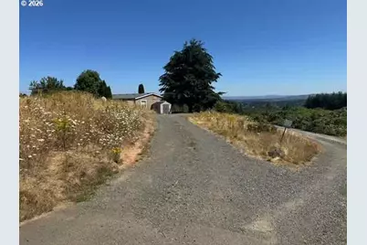 14270 SW Meeker Ter, Hillsboro, OR 97123 - Photo 13