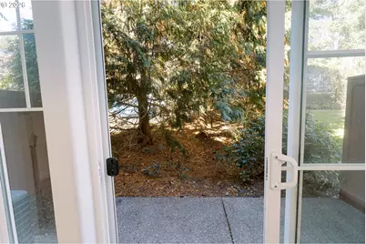 15480 SW Sparrow Loop #102, Beaverton, OR 97007 - Photo 11
