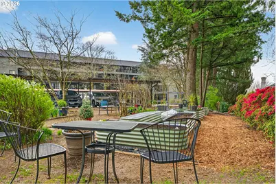 47 Eagle Crest Dr #13, Lake Oswego, OR 97035 - Photo 29