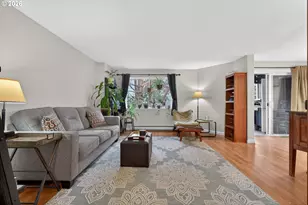 47 Eagle Crest Dr, Lake Oswego, OR 97035 - Photo 5