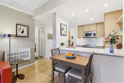 701 Columbia St #607, Vancouver, WA 98660 - Photo 7