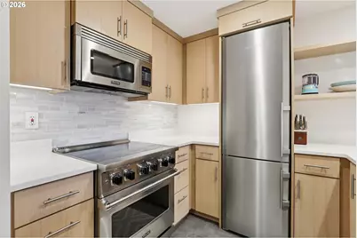 701 Columbia St #607, Vancouver, WA 98660 - Photo 5