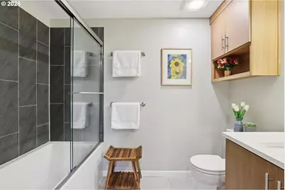 701 Columbia St #607, Vancouver, WA 98660 - Photo 11