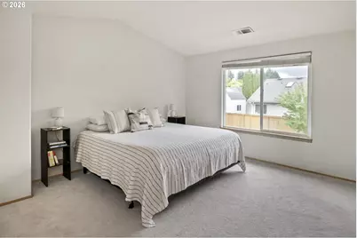 15006 SE Sieben Creek Dr, Clackamas, OR 97015 - Photo 25