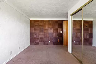 1685 Evergreen Dr, Eugene, OR 97404 - Photo 25