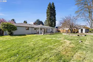 1685 Evergreen Dr, Eugene, OR 97404 - Photo 43