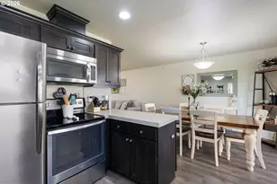 735 Garden Ct, Molalla, OR 97038 - Photo 13