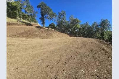 Aerie Ln, Roseburg, OR 97471 - Photo 19