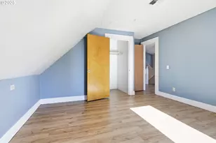 954 NE Emerson St, Portland, OR 97211 - Photo 37