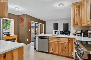 11395 SW Erste Pl, Portland, OR 97223 - Photo 7