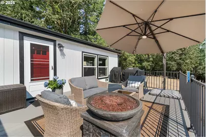 30402 Townsend Rd, Lebanon, OR 97355 - Photo 23