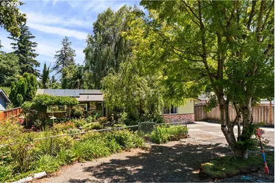 12940 SE 32nd Ave, Milwaukie, OR 97222 - Photo 3