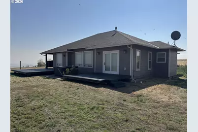 830 Horseshoe Bend Rd, Centerville, WA 98613 - Photo 5