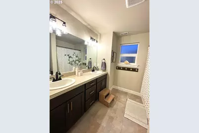 2297 NE 5th St, Hermiston, OR 97838 - Photo 27